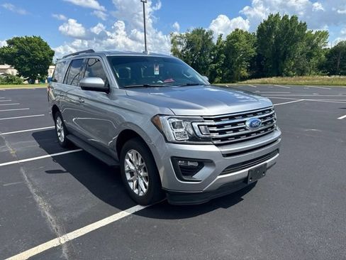 Used 2021 Ford Expedition XLT RWD image 1