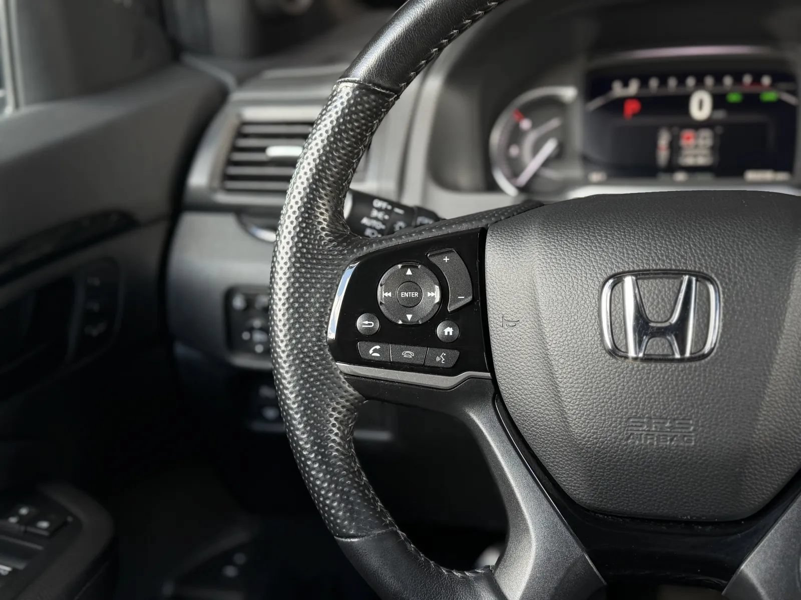 Used 2022 Honda Passport Elite image 23