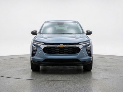 Used 2025 Chevrolet Trax LT