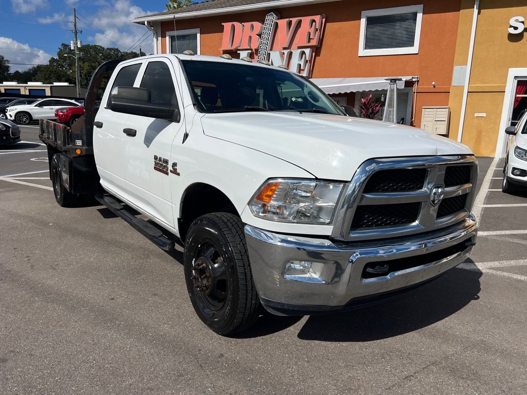 Used 2017 RAM 3500 Tradesman w/ Chrome Appearance Group AWD/4WD image 3