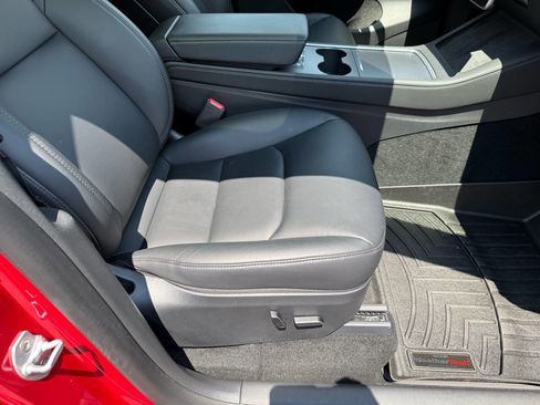 Used 2023 Tesla Model Y Long Range image 45