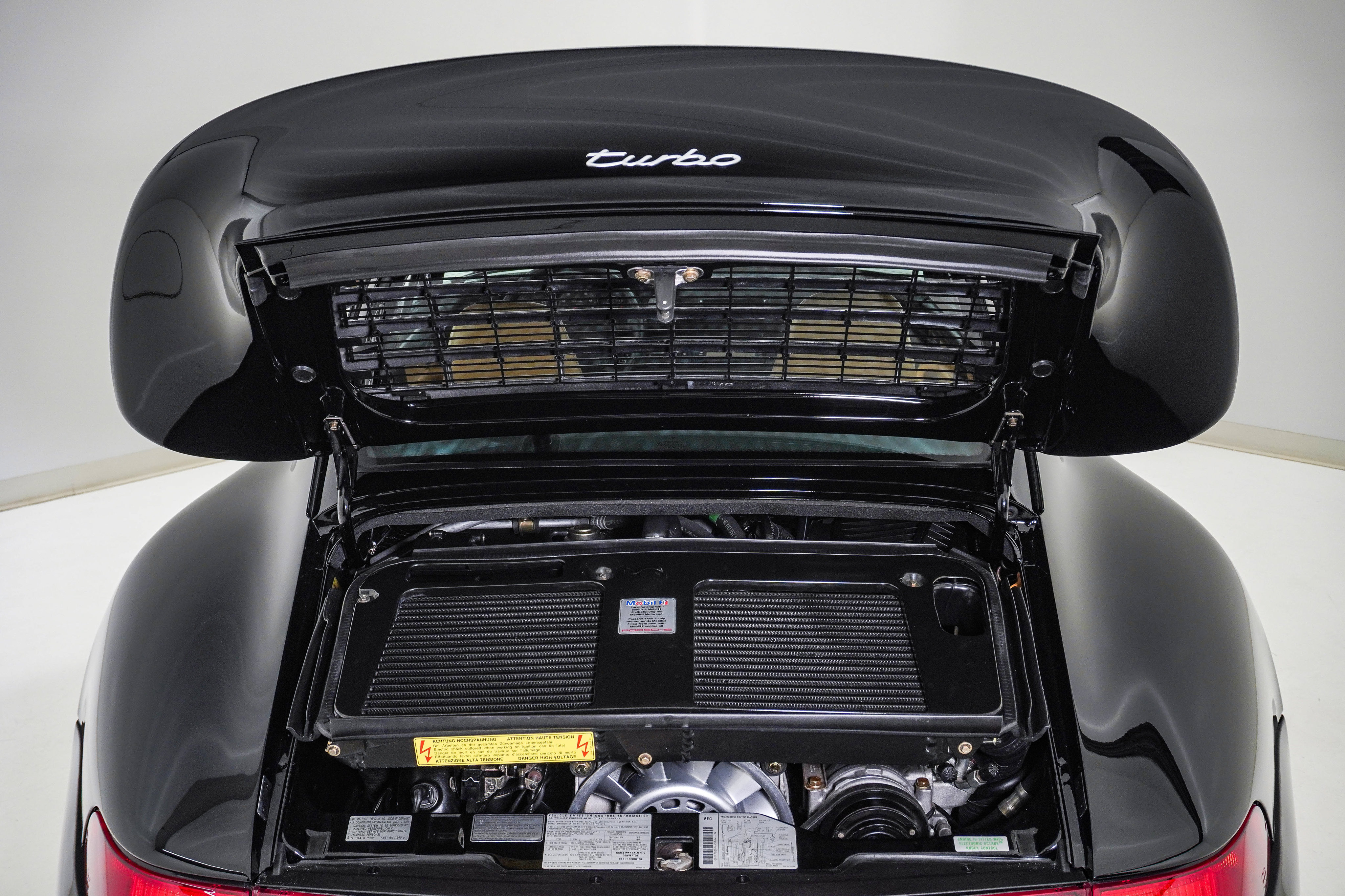 Used 1997 Porsche 911 Turbo AWD/4WD image 39