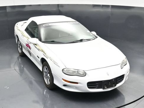 Used 1999 Chevrolet Camaro Z28 RWD image 32