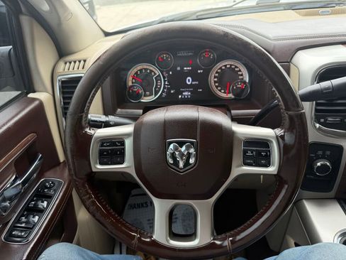 Used 2018 RAM 3500 Laramie AWD/4WD image 12