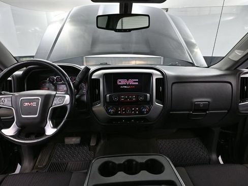 Used 2015 GMC Sierra 1500 SLE w/ SLE Value Package AWD/4WD image 26