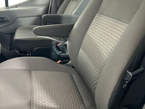 Used 2023 Ford Transit 350 XLT image 12