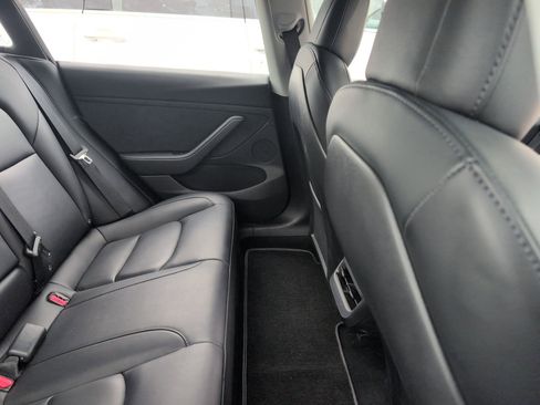 Used 2023 Tesla Model 3 Standard Range image 7