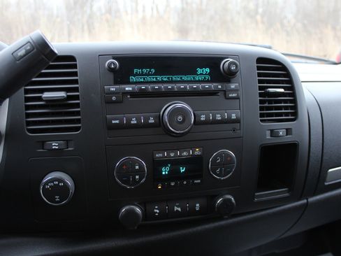 Used 2013 Chevrolet Silverado 1500 LT w/ All-Star Edition image 23