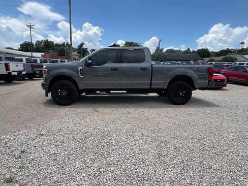 Used 2022 Ford F250 XLT w/ Black Appearance Package AWD/4WD image 5