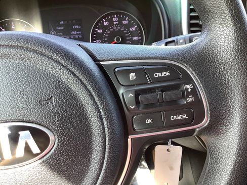 Used 2019 Kia Sportage LX image 33
