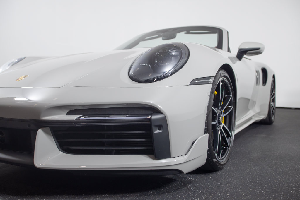 Used 2022 Porsche 911 Turbo S w/ 911 Turbo Sportdesign Package AWD/4WD image 5
