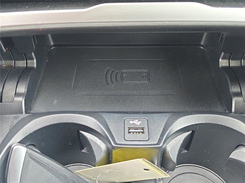 Used 2025 BMW 230i Coupe image 21