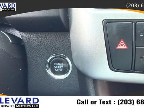 Used 2014 Toyota Highlander XLE AWD/4WD image 22