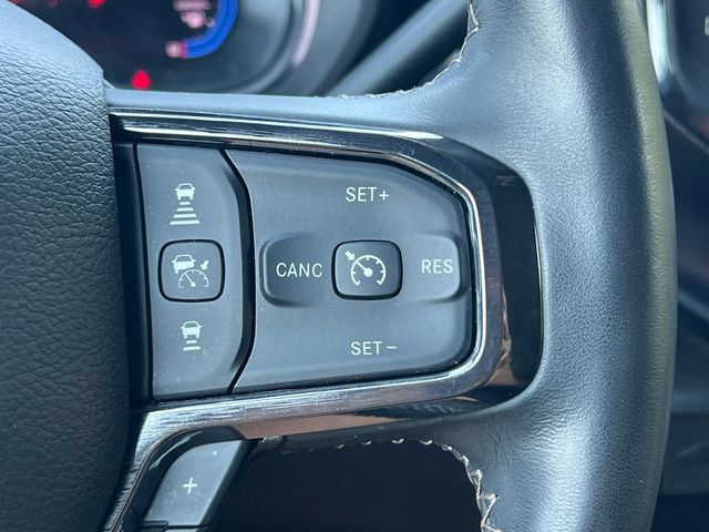 Used 2024 RAM 3500 Limited AWD/4WD image 25
