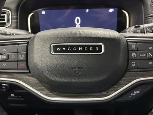 Used 2022 Jeep Wagoneer Series III image 15