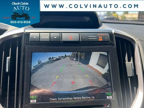 Used 2022 Subaru Ascent Limited w/ Technology Package AWD/4WD image 19