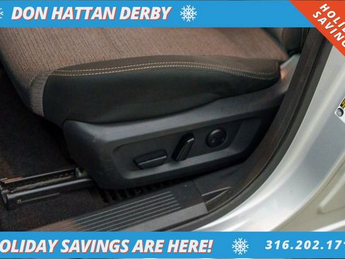 Used 2022 Nissan Rogue SV image 21