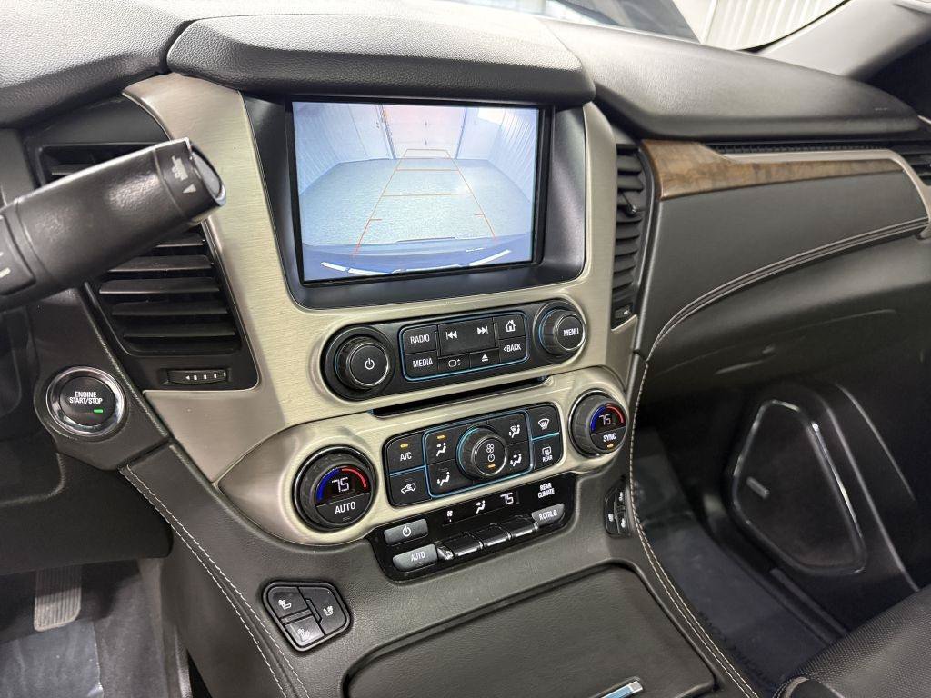 Used 2019 GMC Yukon XL Denali w/ Denali Ultimate Package AWD/4WD image 21