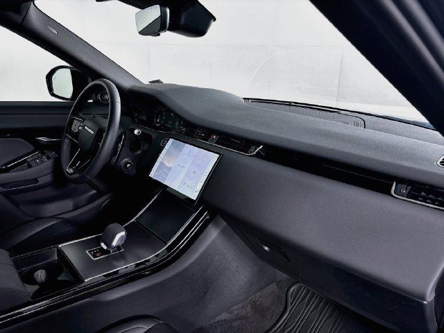 Used 2026 Land Rover Range Rover Evoque S AWD/4WD image 29