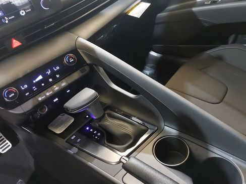 New 2026 Hyundai Elantra Sport FWD image 23