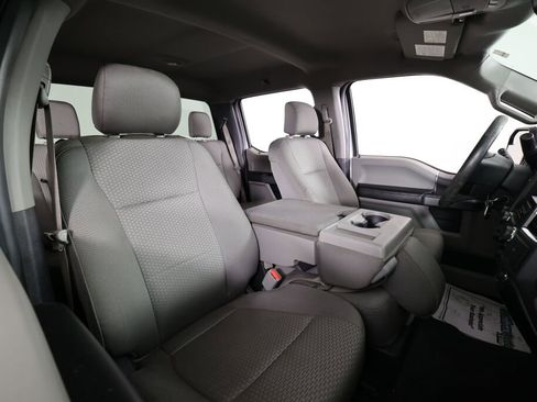 Used 2016 Ford F150 XLT w/ Trailer Tow Package image 23