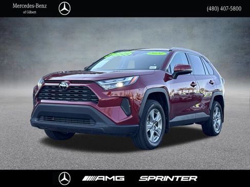 Used 2024 Toyota RAV4 XLE w/ Convenience Package FWD image 1
