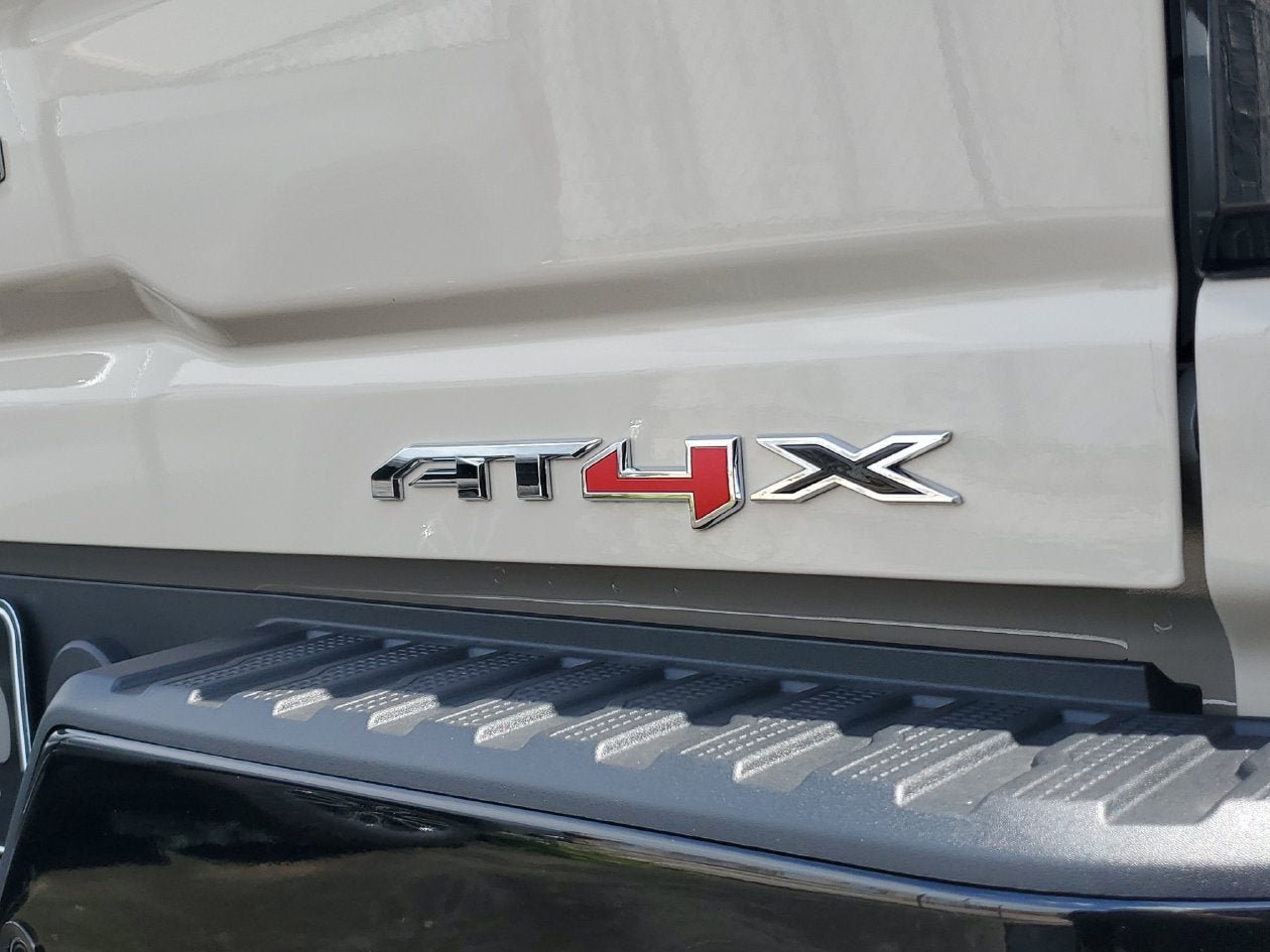 New 2026 GMC Sierra 2500 AT4X AWD/4WD image 9