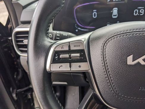 Certified 2025 Kia Telluride EX w/ EX Captain's Chair Package image 32