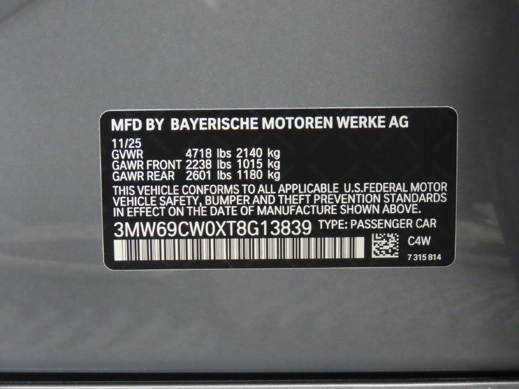 Used 2026 BMW 330i Sedan w/ Convenience Package RWD image 32