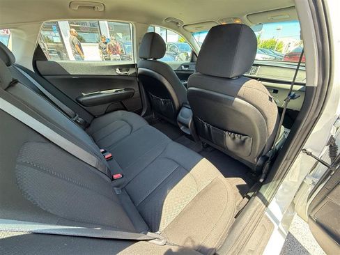 Used 2017 Kia Optima LX FWD image 24
