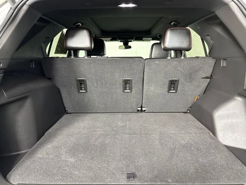 Used 2024 Chevrolet Equinox RS FWD image 26