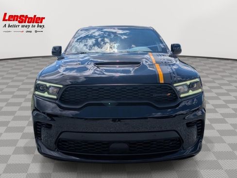 Used 2023 Dodge Durango R/T w/ Hemi Orange Plus Package AWD/4WD image 8