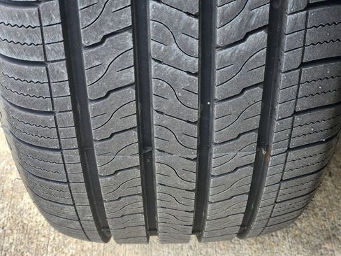 Used 2022 Kia Telluride EX w/ EX Premium Package image 11