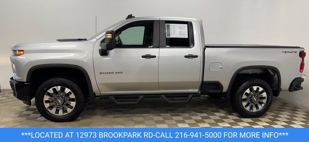 Used 2022 Chevrolet Silverado 2500 Custom w/ Custom Value Package AWD/4WD image 7
