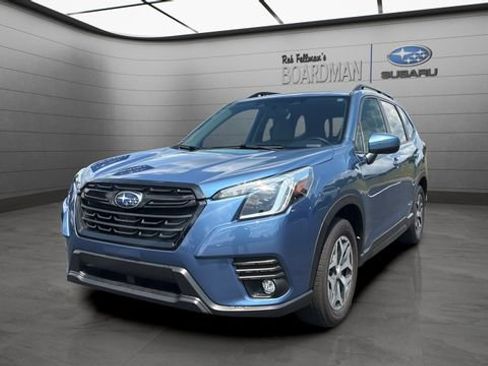 Used 2024 Subaru Forester Premium AWD/4WD image 11