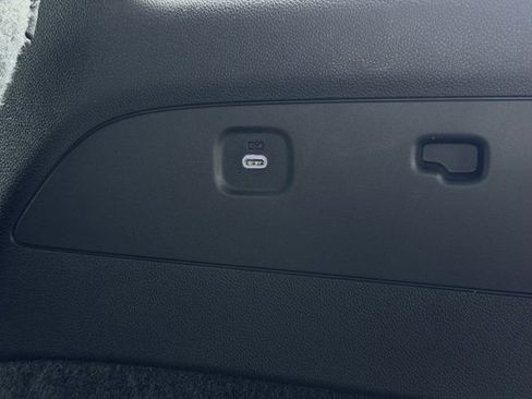 Used 2024 Cadillac XT6 Luxury w/ LPO, Floor Liner Package AWD/4WD image 30