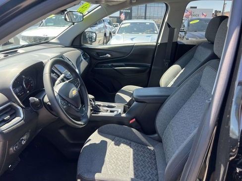 Certified 2024 Chevrolet Equinox LT FWD image 17