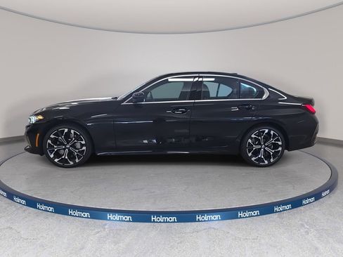 Used 2025 BMW 330i Sedan w/ Convenience Package image 11