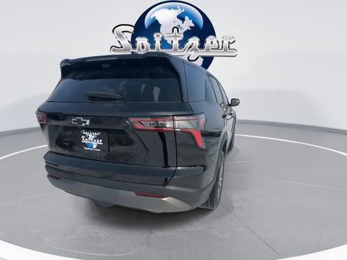 New 2026 Chevrolet Equinox LT w/ Convenience Package II image 7