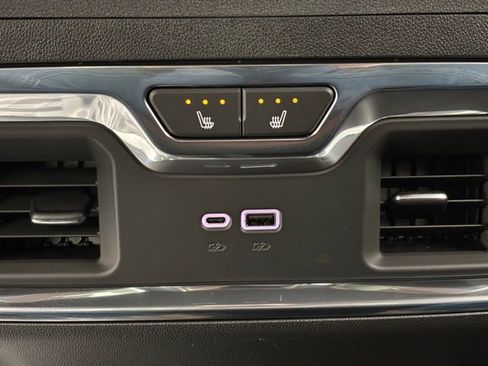 New 2026 GMC Sierra 2500 Denali Ultimate image 7