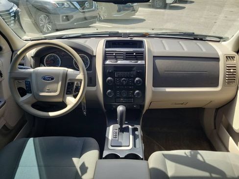 Used 2011 Ford Escape XLS w/ 101A Rapid Spec Order Code AWD/4WD image 14
