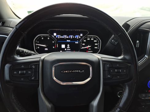 Used 2022 GMC Sierra 3500 Denali image 21