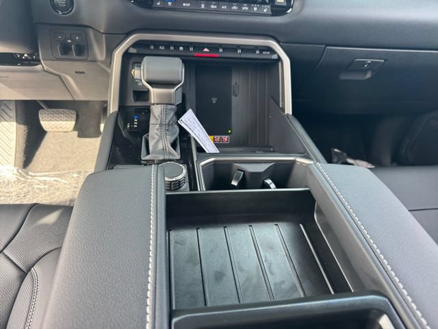 New 2026 Toyota Tundra Limited AWD/4WD image 11