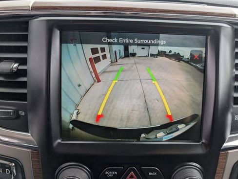 Used 2017 RAM 1500 Laramie w/ Convenience Group AWD/4WD image 23