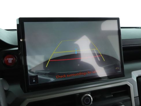 Used 2024 Toyota Tacoma 4x4 Double Cab image 12