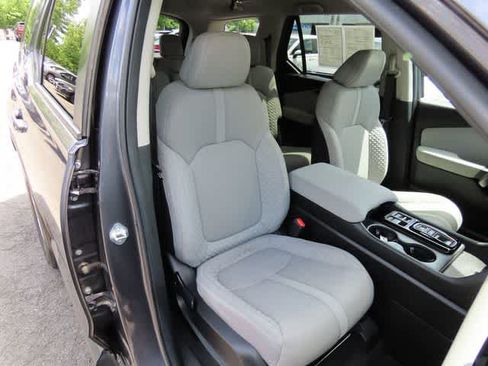 Certified 2023 Honda Pilot LX image 18