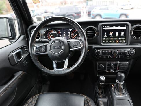 Used 2021 Jeep Wrangler Unlimited Sahara image 16