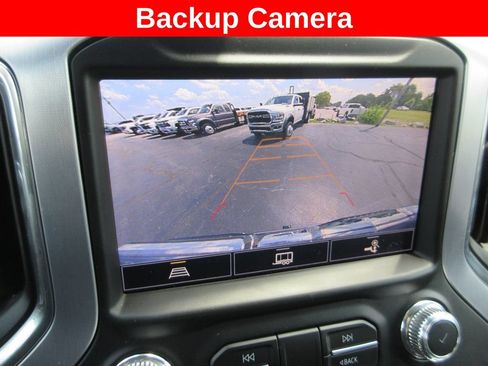 Used 2021 GMC Sierra 1500 SLT w/ SLT Premium Plus Package AWD/4WD image 19