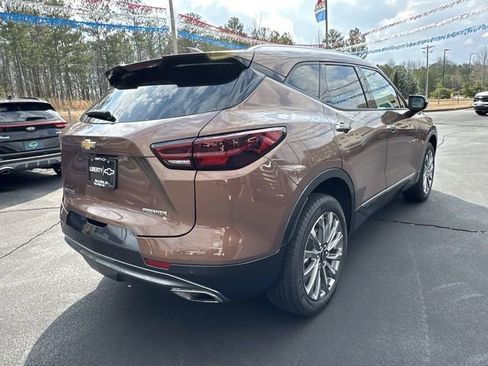 Certified 2024 Chevrolet Blazer Premier image 8