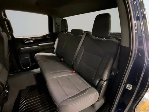 Used 2023 Chevrolet Silverado 1500 LT AWD/4WD image 27